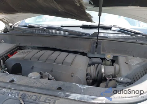 2010 Chevrolet Traverse Lt z USA, uszkodzony, nr VIN 1GNLVGED8AS144959